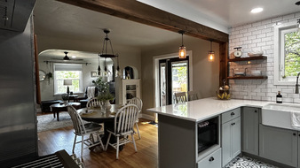 Enlarge photo 32