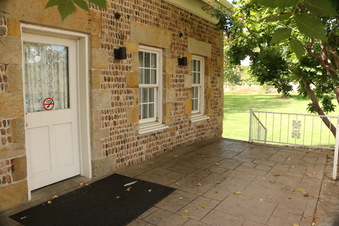 Enlarge photo 176