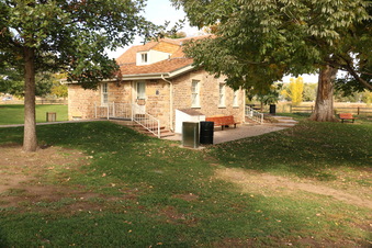Enlarge photo 199
