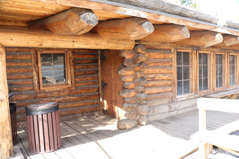 Enlarge photo 17