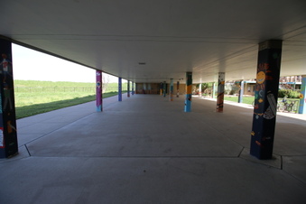 Enlarge photo 32