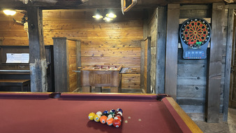 Enlarge photo 221
