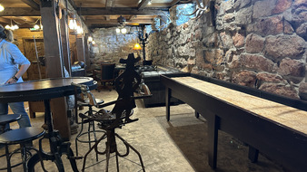 Enlarge photo 235