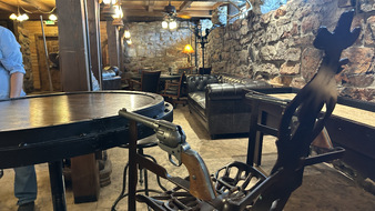 Enlarge photo 236