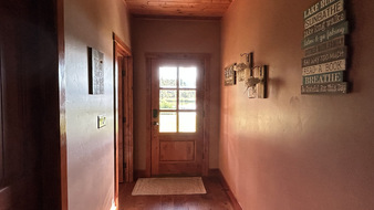 Enlarge photo 91