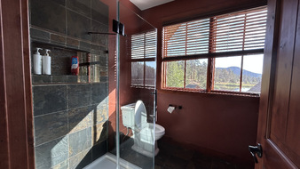 Enlarge photo 142