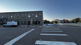 Enlarge photo 5