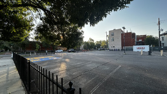 Enlarge photo 16