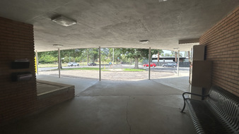 Enlarge photo 12