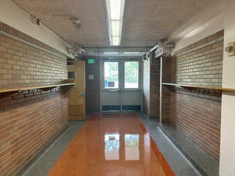 Enlarge photo 91