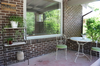 Enlarge photo 11