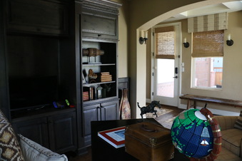 Enlarge photo 25