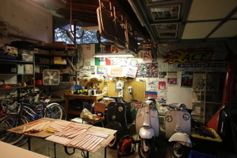 Enlarge photo 90