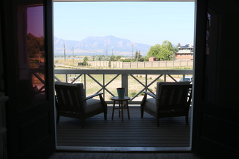 Enlarge photo 107