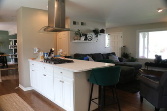 Enlarge photo 35