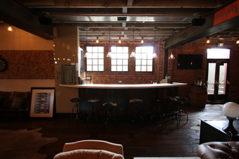 Enlarge photo 83