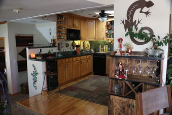 Enlarge photo 75