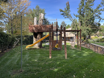 Enlarge photo 35