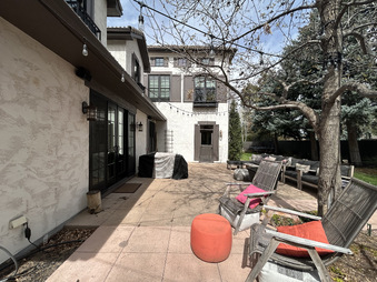Enlarge photo 114