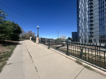 Enlarge photo 26