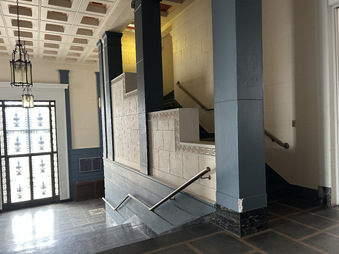 Enlarge photo 92
