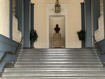 Enlarge photo 96