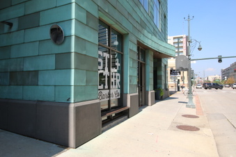 Enlarge photo 16