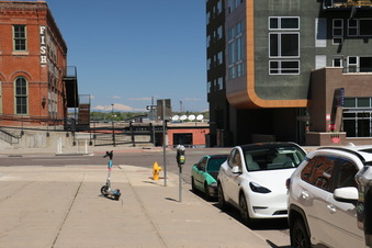 Enlarge photo 36