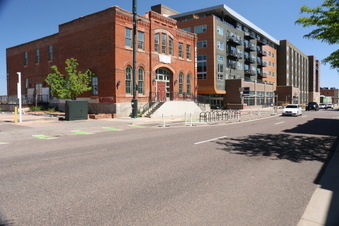 Enlarge photo 58