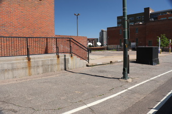 Enlarge photo 80