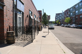 Enlarge photo 36