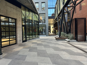 Enlarge photo 31