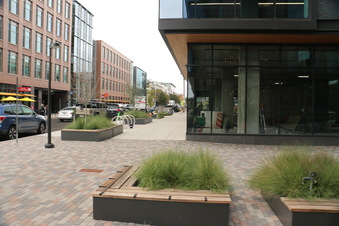 Enlarge photo 34
