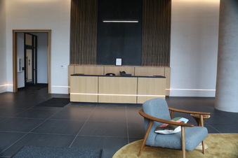 Enlarge photo 35