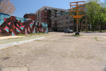 Enlarge photo 25
