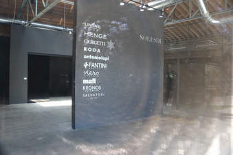 Enlarge photo 37