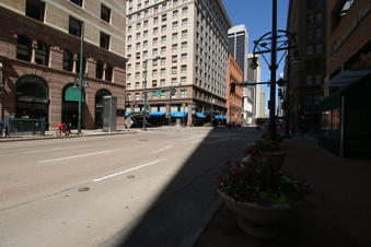 Enlarge photo 18