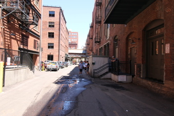 Enlarge photo 27