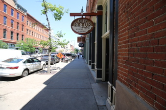 Enlarge photo 32
