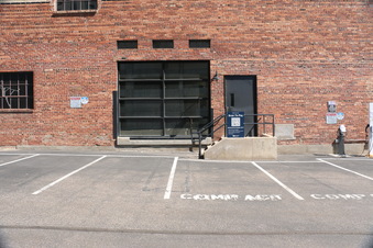 Enlarge photo 35