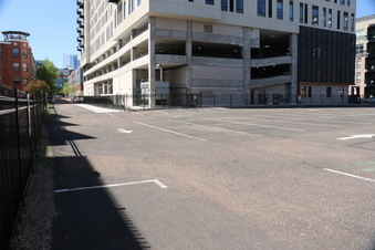 Enlarge photo 37