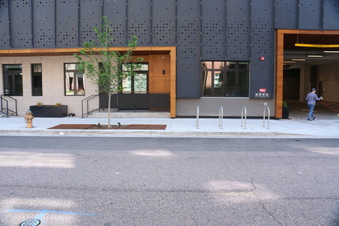 Enlarge photo 58