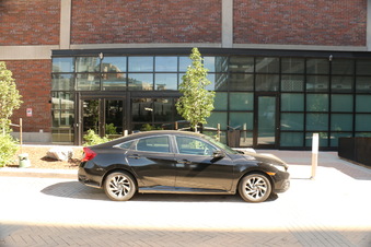 Enlarge photo 30