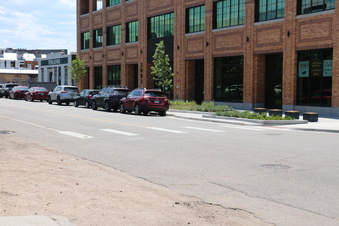 Enlarge photo 2