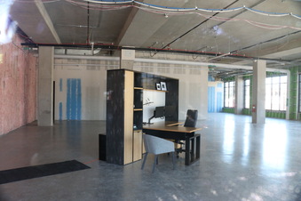 Enlarge photo 40