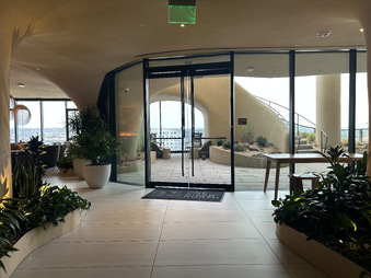 Enlarge photo 47