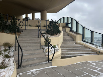 Enlarge photo 96