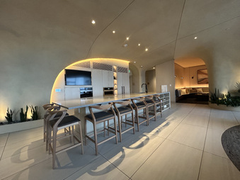Enlarge photo 111