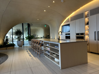 Enlarge photo 115