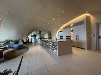 Enlarge photo 116